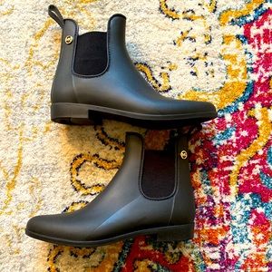 Michael Kors Rainboots
